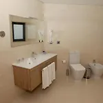 Fafense Hotel Fafe