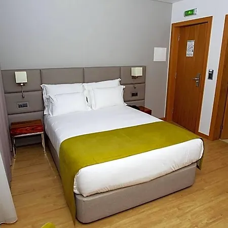 Fafense Hotell 3*